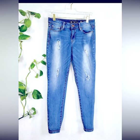 Kim Kardashian Jeans Womens Size 2 Denim Ankle Curvy Skinny Blue Distressed Slim - Picture 2 of 3